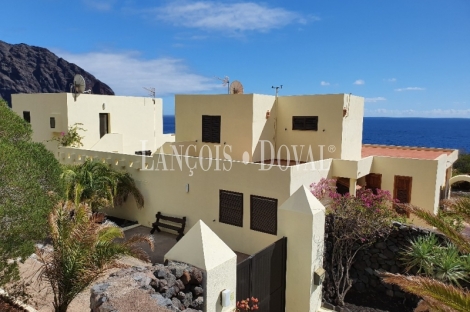 Villa y finca en venta. Canarias. El Hierro. Santa Cruz de Tenerife