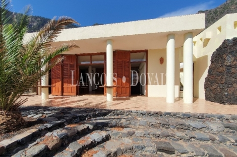 Villa y finca en venta. Canarias. El Hierro. Santa Cruz de Tenerife