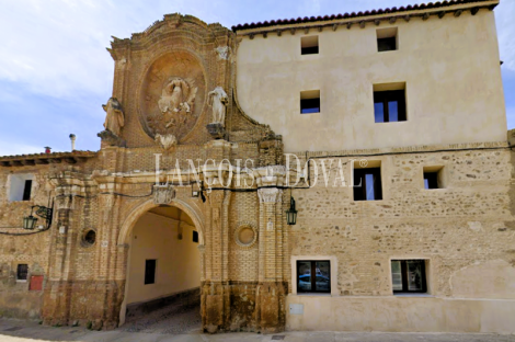 Monasterio De Santa Fe de Huerva. Zaragoza. Edificio reformado en venta.