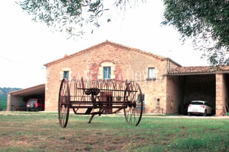 Santa Cristina D´Aro. Finca y masía en venta. Baix Empordà