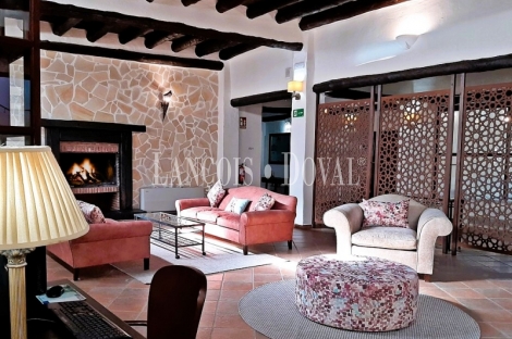 Granada. La Alpujarra. Hotel en venta parque natural Sierra Nevada