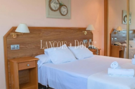 Lugo. Venta hotel con encanto, restaurante y eventos. O Incio. Embalse de Vilasouto