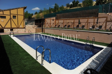 Guadalajara. Casas rurales en venta. Monasterio. Sierra Norte
