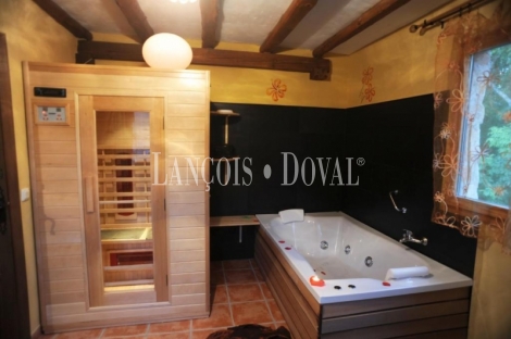 Guadalajara. Casas rurales en venta. Monasterio. Sierra Norte