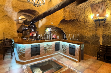 León. Venta Restaurante eventos y hotel rural