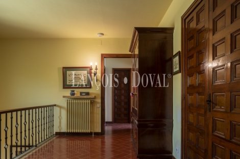 Sant Andreu Llavaneres. Exclusiva masía en venta. Casco Urbano. Ideal hostelería.