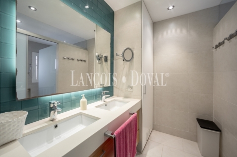 Sant Andreu Llavaneres. Exclusiva masía en venta. Casco Urbano. Ideal hostelería.