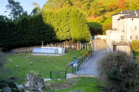 Luarca. Singular Hotel rural con encanto en venta en la playa de Portizuelo 