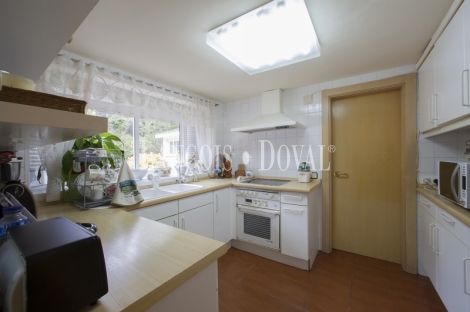 Sant Andreu de Llavaneres. Exclusiva propiedad en venta con vistas al mar y montaña 