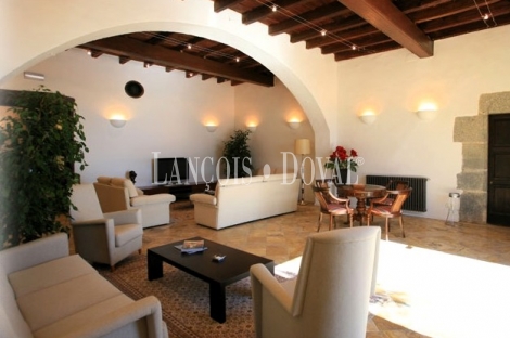 Maresme. Una finca para eventos y hotel en venta. Sant Vicenç de Montalt