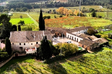 D.O Penedès. Antigua Masía y bodega en alquiler ideal enoturismo en el Alt Camp.