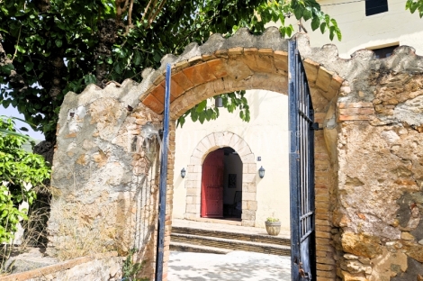 D.O Penedès. Antigua Masía y bodega en alquiler ideal enoturismo en el Alt Camp.