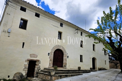 D.O Penedès. Antigua Masía y bodega en alquiler ideal enoturismo en el Alt Camp.