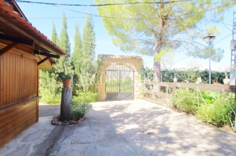 Albacete. las Lagunas de Ruidera. Complejo turístico  rural en venta. 