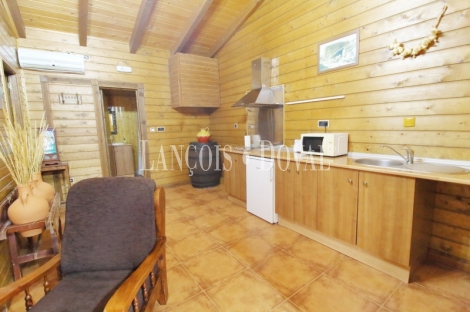 Albacete. las Lagunas de Ruidera. Complejo turístico  rural en venta. 