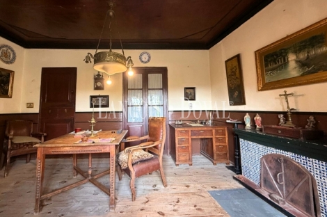 León. Una antigua Casa de campo en venta. Grajal de Campos