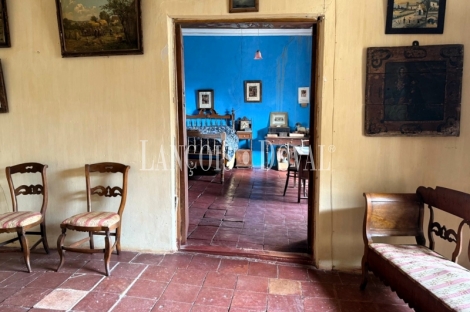 León. Una antigua Casa de campo en venta. Grajal de Campos