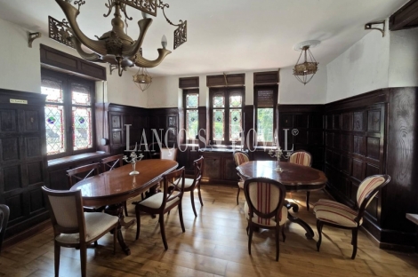 Asturias. Casa colonial en alquiler para eventos y celebraciones.