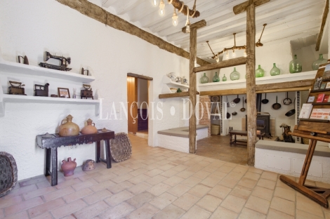 Toledo. Casa rural en venta. Méntrida. Ruta del Vino.