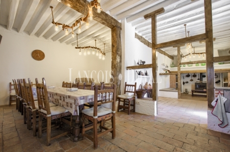 Toledo. Casa rural en venta. Méntrida. Ruta del Vino.