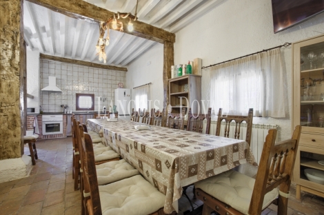 Toledo. Casa rural en venta. Méntrida. Ruta del Vino.