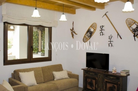 León. Apartamentos turísticos en venta. Babia. Torrebarrio Peña Ubiña