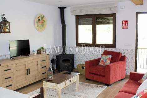 León. Apartamentos turísticos en venta. Babia. Torrebarrio Peña Ubiña