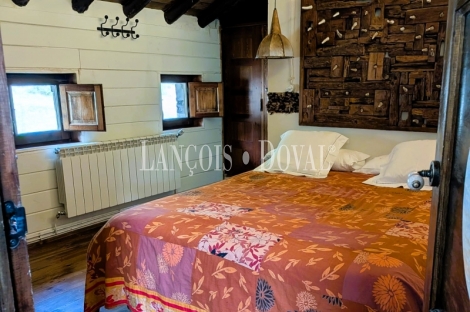 Guadalajara Sierra Norte. Casa rural en venta. Antiguo Molino harinero. 