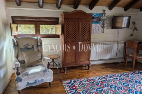 Guadalajara Sierra Norte. Casa rural en venta. Antiguo Molino harinero. 