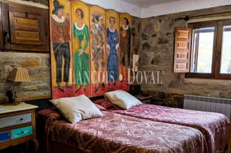 Guadalajara Sierra Norte. Casa rural en venta. Antiguo Molino harinero. 