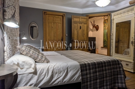 Guadalajara Sierra Norte. Casa rural en venta. Antiguo Molino harinero. 