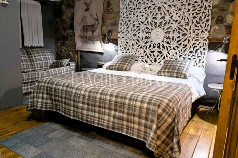 Guadalajara Sierra Norte. Casa rural en venta. Antiguo Molino harinero. 