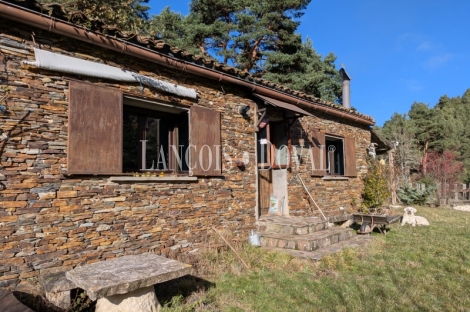 Guadalajara Sierra Norte. Casa rural en venta. Antiguo Molino harinero. 