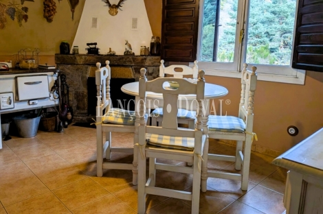 Guadalajara Sierra Norte. Casa rural en venta. Antiguo Molino harinero. 