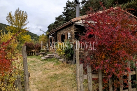 Guadalajara Sierra Norte. Casa rural en venta. Antiguo Molino harinero. 