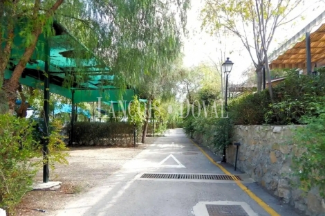 Camping y restaurante en venta. La Axarquía. Málaga