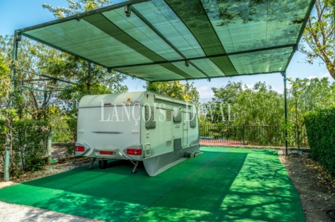Camping y restaurante en venta. La Axarquía. Málaga