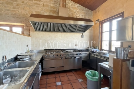 Bodega en Venta. D.O. Navarra. Zona de eventos y enoturismo. 