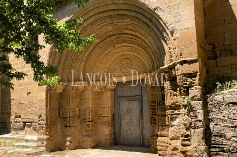 Monasterio en venta con proyecto hotelero. Huesca. 