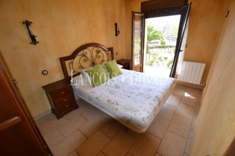 Noja. Cantabria. Casona con apartamentos turísticos en venta