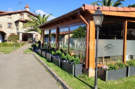 Noja. Cantabria. Casona con apartamentos turísticos en venta