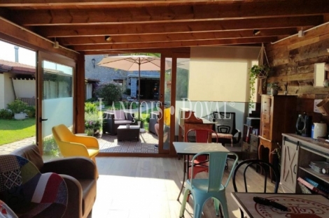 Noja. Cantabria. Casona con apartamentos turísticos en venta