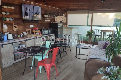 Noja. Cantabria. Casona con apartamentos turísticos en venta