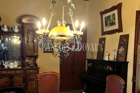 Gran finca histórica con masía modernista en venta en Llagostera Girona