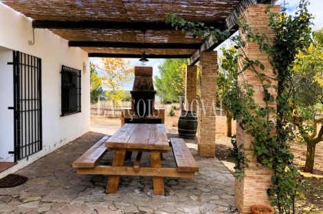 Cortijo con alojamiento turístico rural en venta. Las Lagunas de Ruidera, Ciudad Real. 
