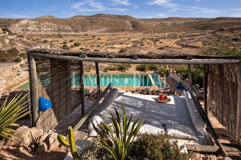 Cortijo con alojamiento turístico en venta en el Parque Natural de Cabo de Gata–Níjar