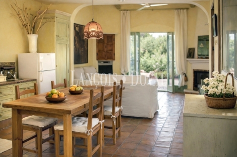 Cortijo con alojamiento turístico en venta en el Parque Natural de Cabo de Gata–Níjar