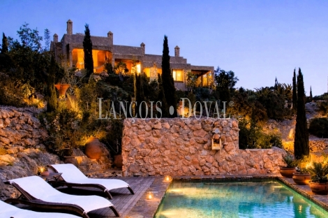 Cortijo con alojamiento turístico en venta en el Parque Natural de Cabo de Gata–Níjar