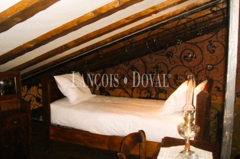 Casa rústica con encanto en venta. Sagallos de la Carballeda. Sierra de la Culebra