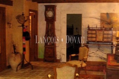 Casa rústica con encanto en venta. Sagallos de la Carballeda. Sierra de la Culebra